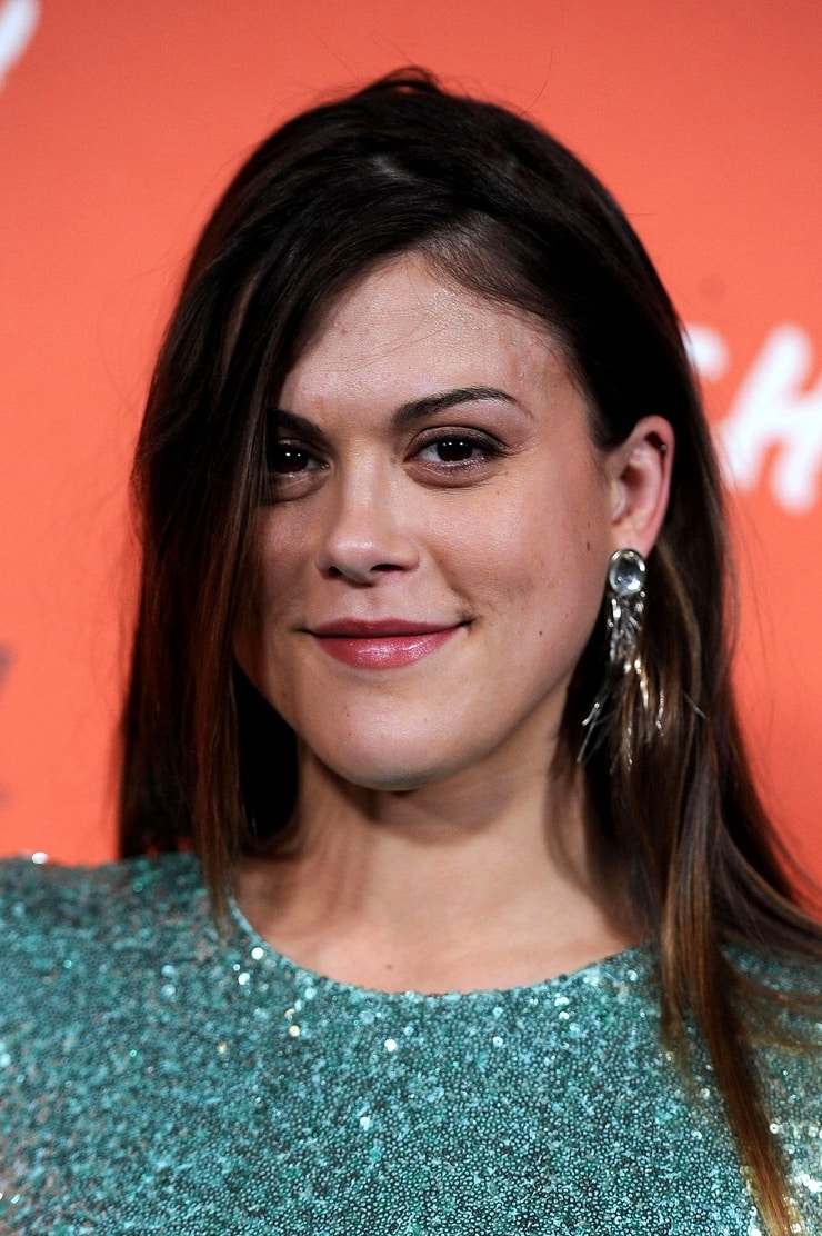 Image of Lindsey Shaw