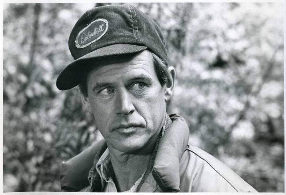 Geoffrey Lewis