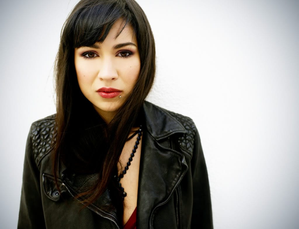 Cassie Steele.