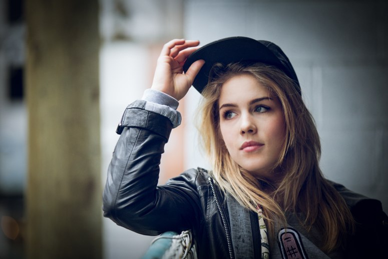 Emily Bett Rickards Emily Bett Rickards