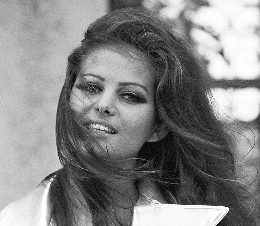 CLAUDIA CARDINALE