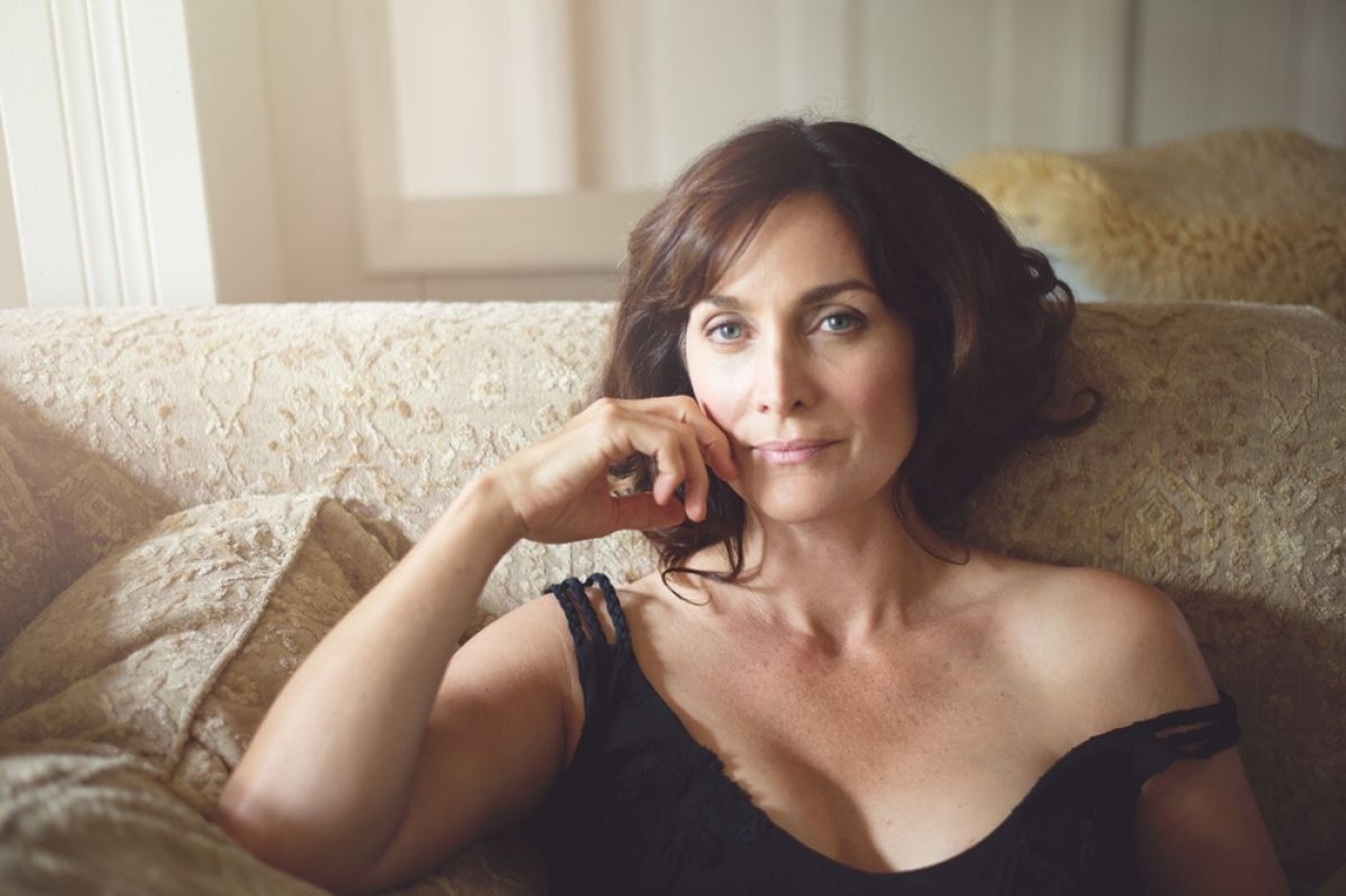 Carrie-Anne Moss