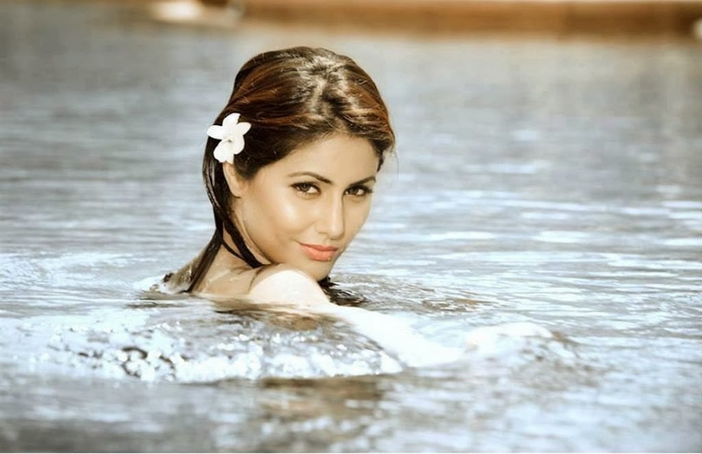 Hina Khan. Hina Khan.