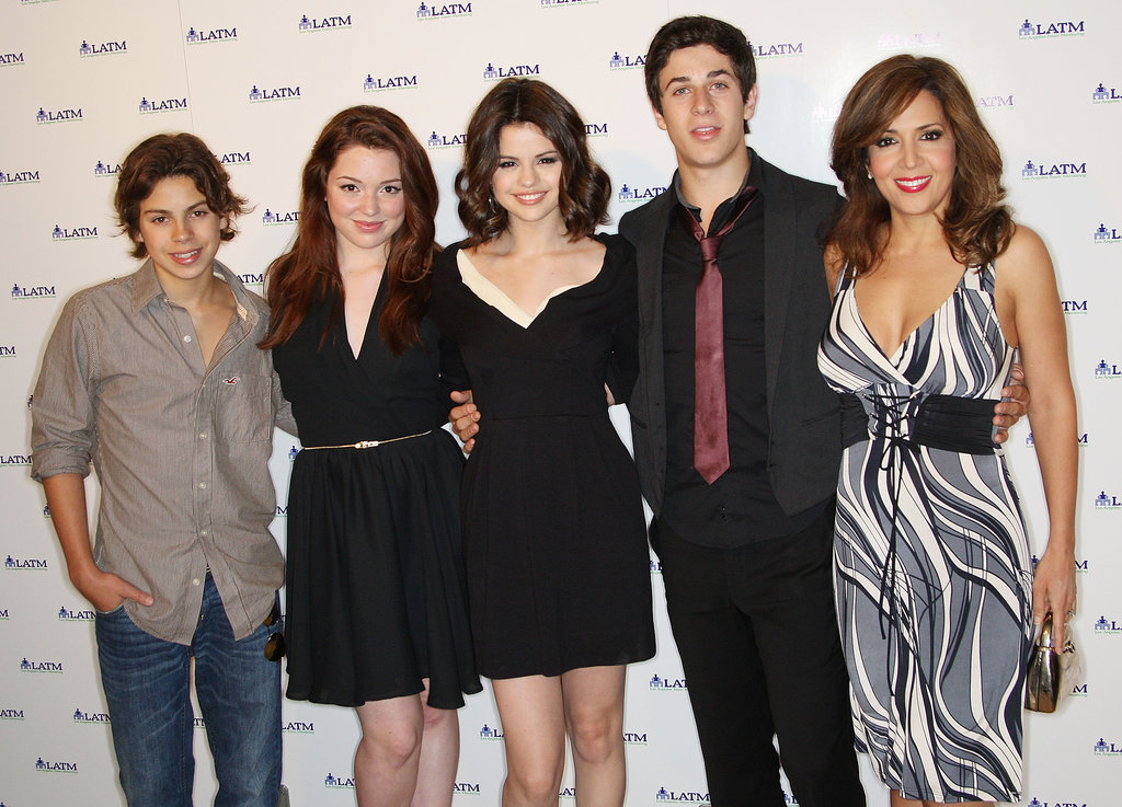 Jennifer Stone
