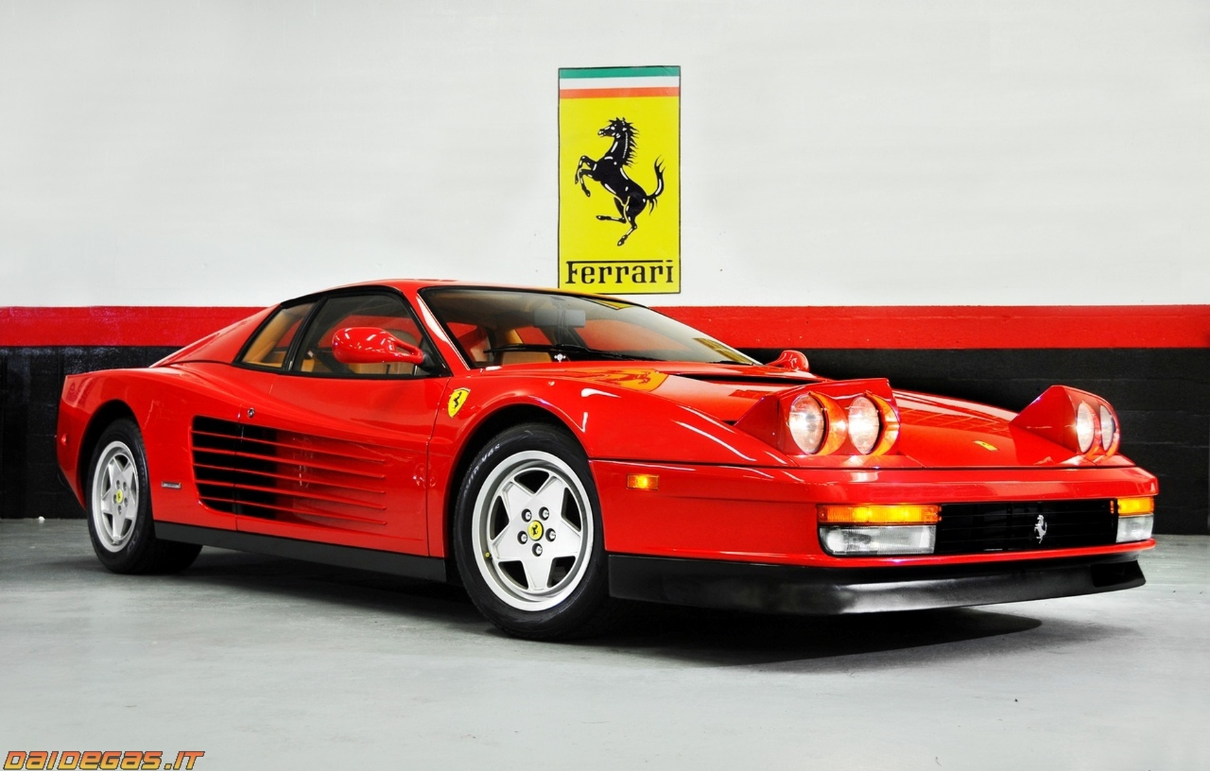 Ferrari Testarossa Ferrari Testarossa