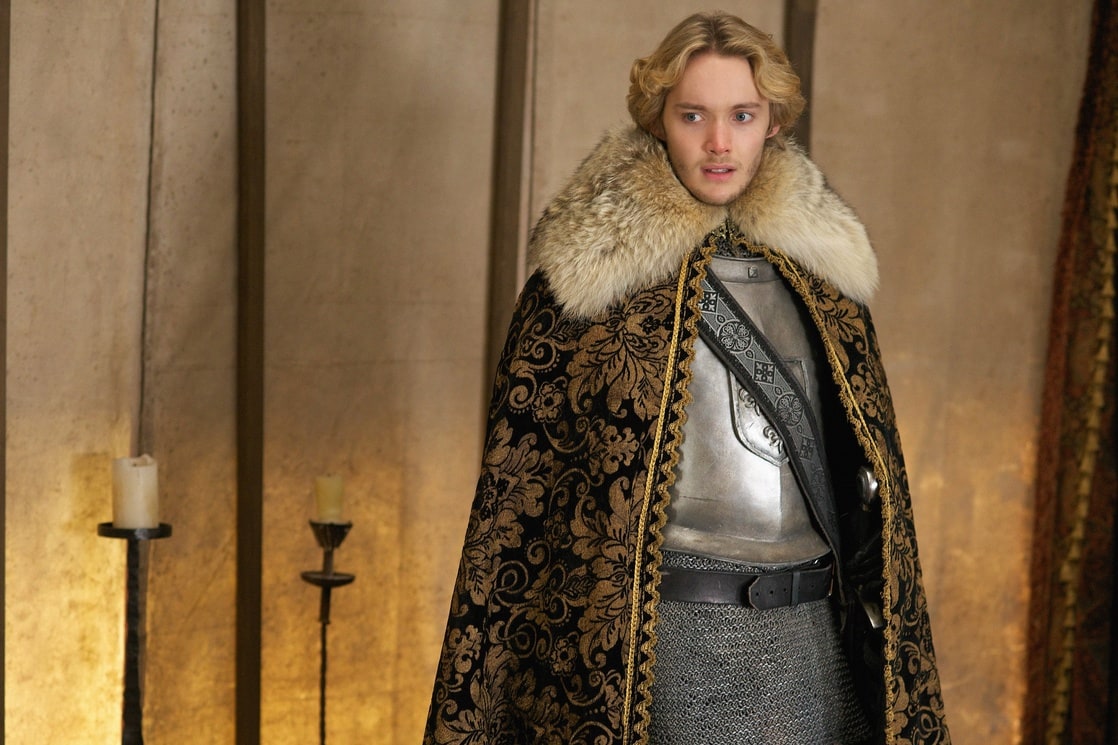 Toby Regbo