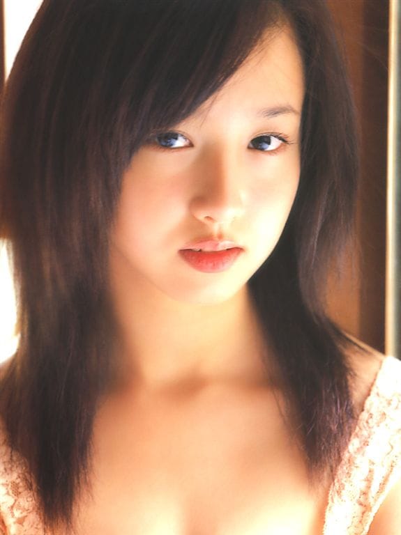 Erika Sawajiri Image