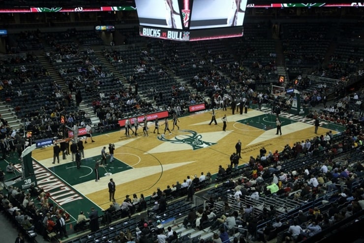 Milwaukee Bucks picture