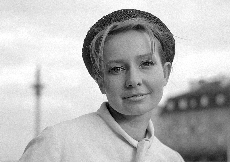 Elzbieta Czyzewska Elzbieta Czyzewska