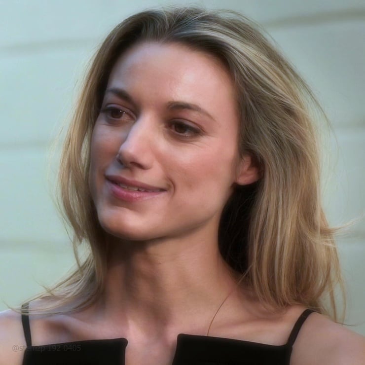 Image of Zoie Palmer