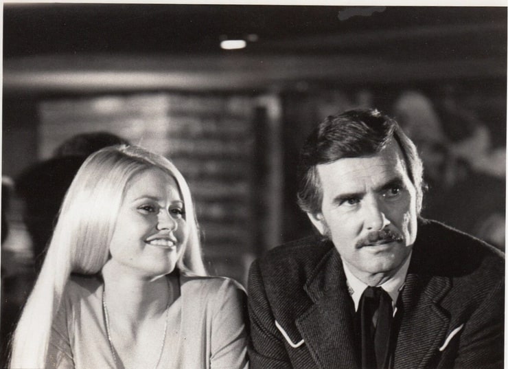 Erica Hagen, Dennis Weaver