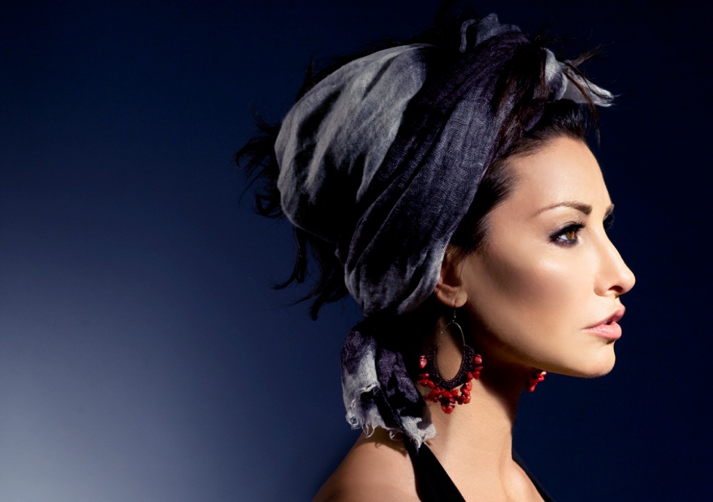 Gina Gershon Gina Gershon