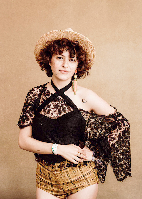 Alia Shawkat image