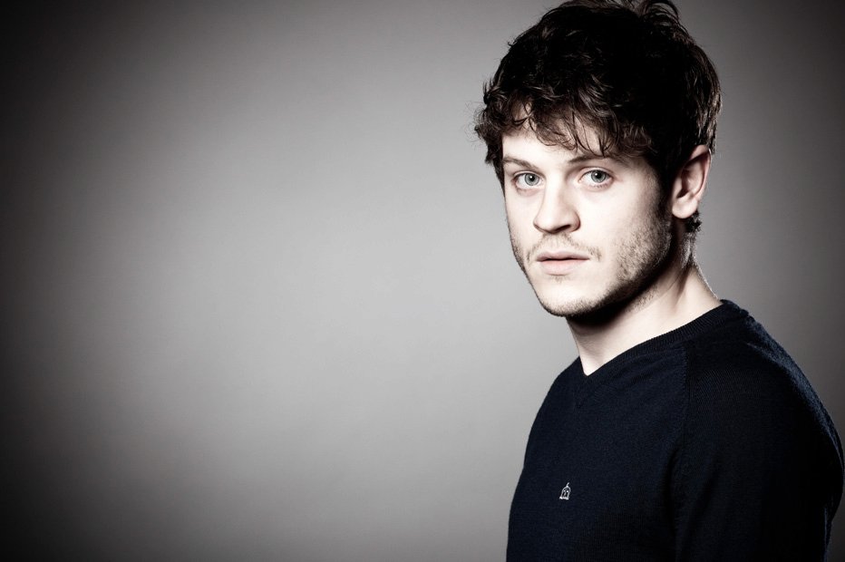 Iwan Rheon Iwan Rheon