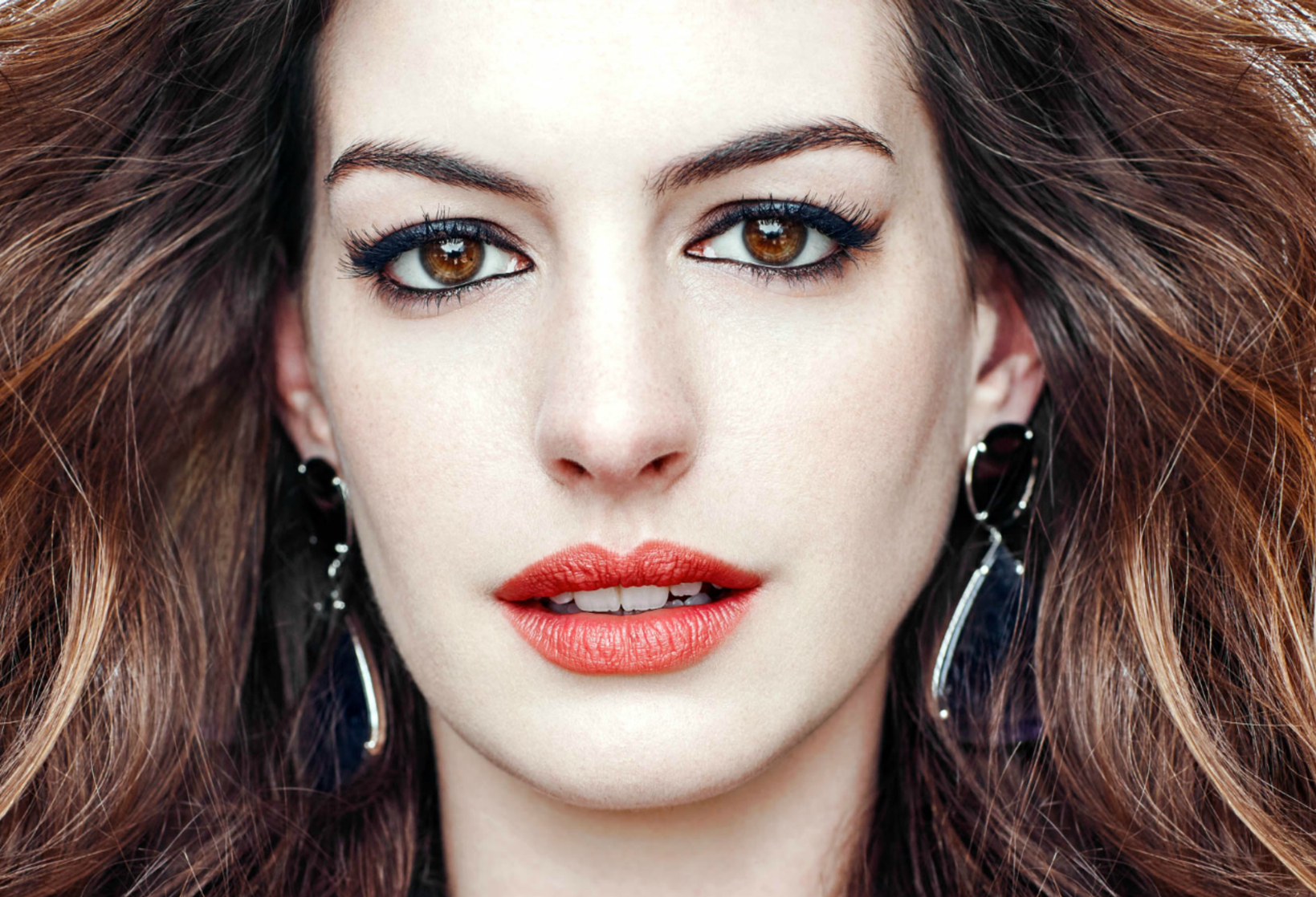 Anne Hathaway Anne Hathaway