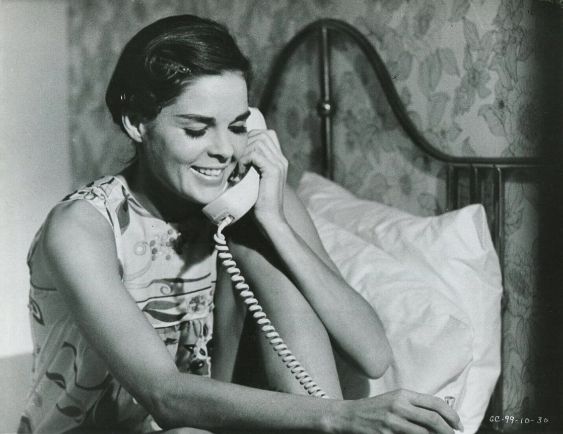 Ali MacGraw.