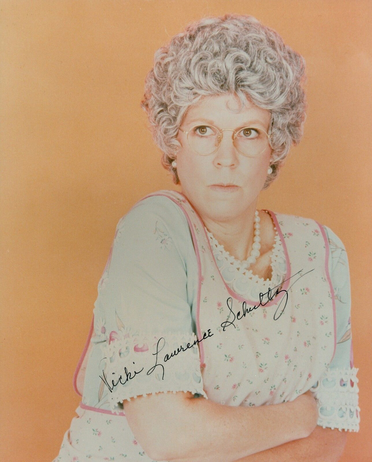 Vicki Lawrence Topless.