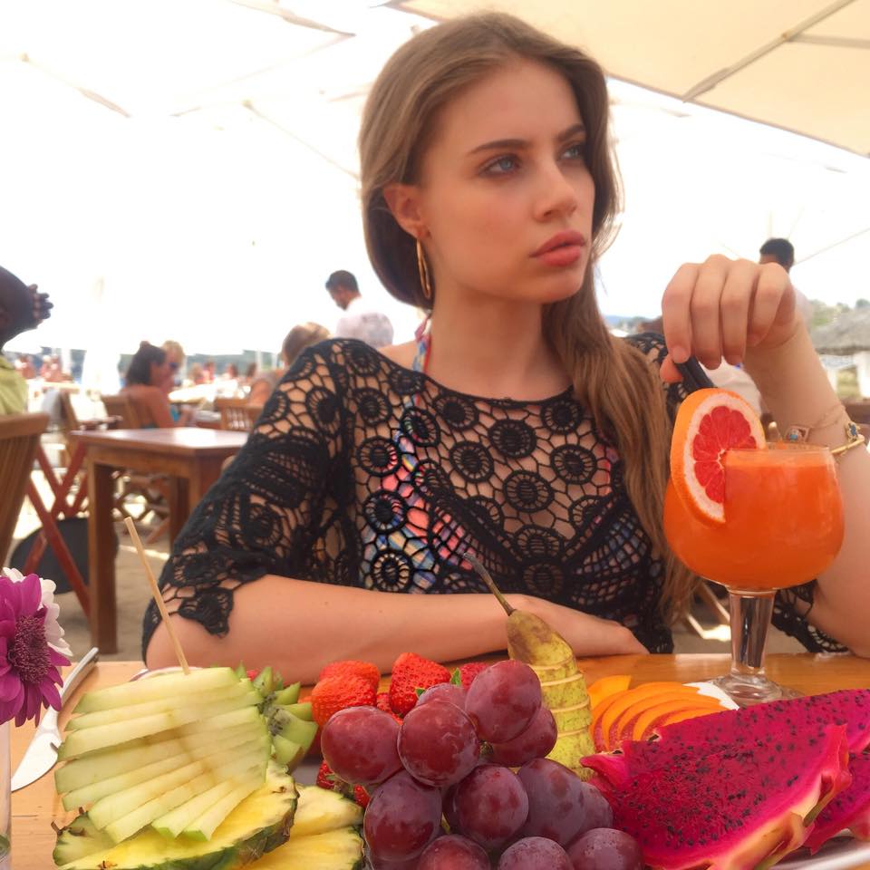 Xenia Tchoumitcheva image