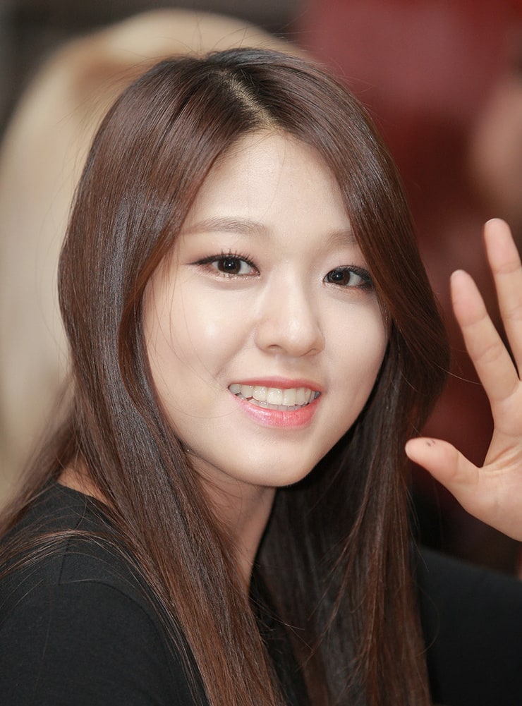 Picture of Seol-Hyun Kim