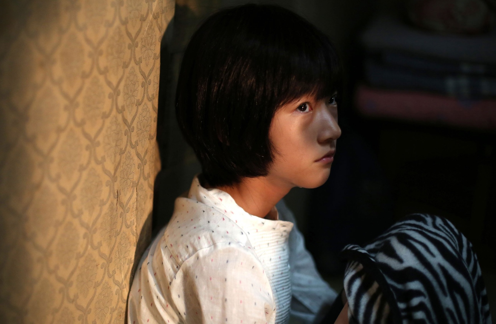 A Girl At My Door (2014) 