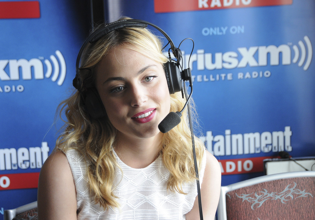 Nora Arnezeder Nora Arnezeder
