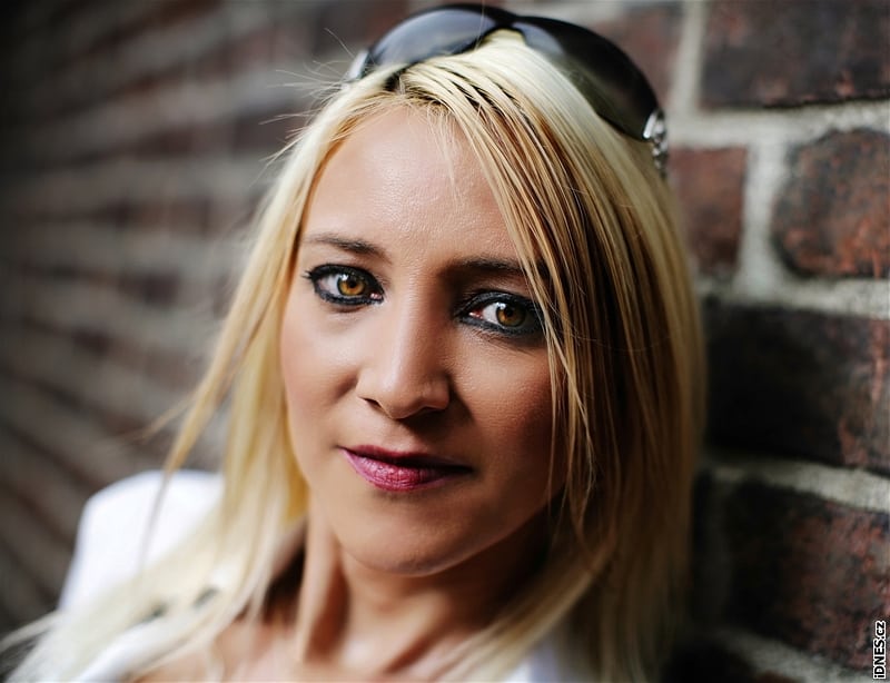 Mirjam Landa Mirjam Landa
