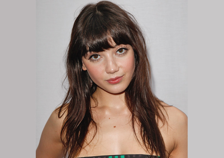 Picture of Daisy Lowe