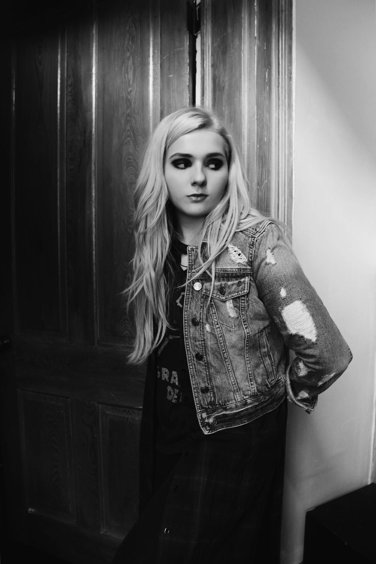 Abigail Breslin picture