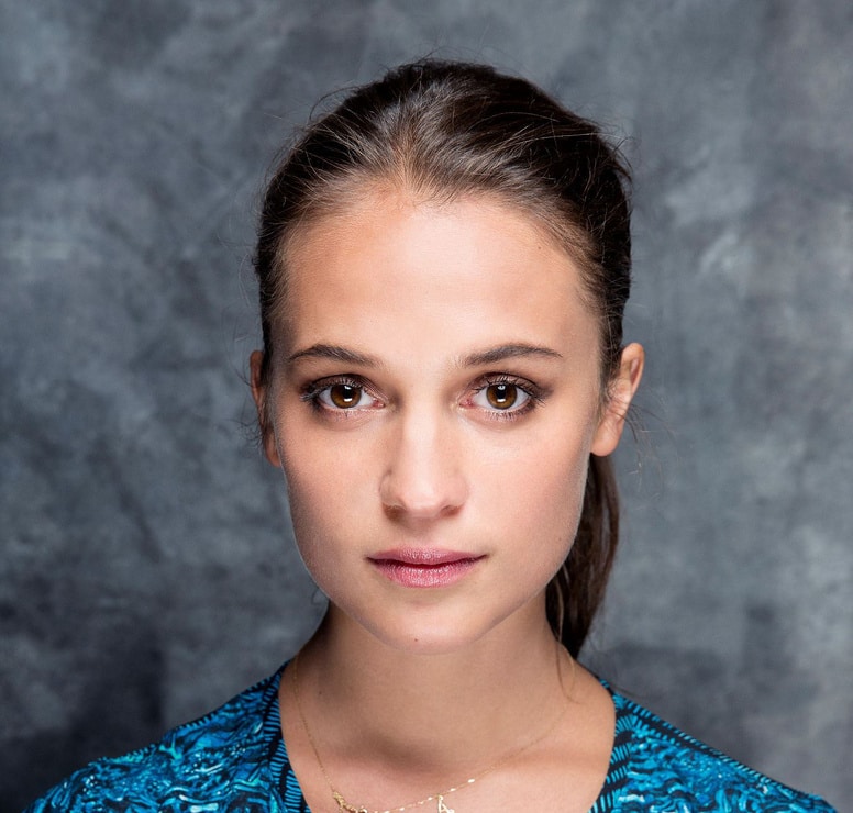 Picture of Alicia Vikander