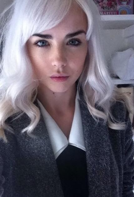 Danielle Sharp image