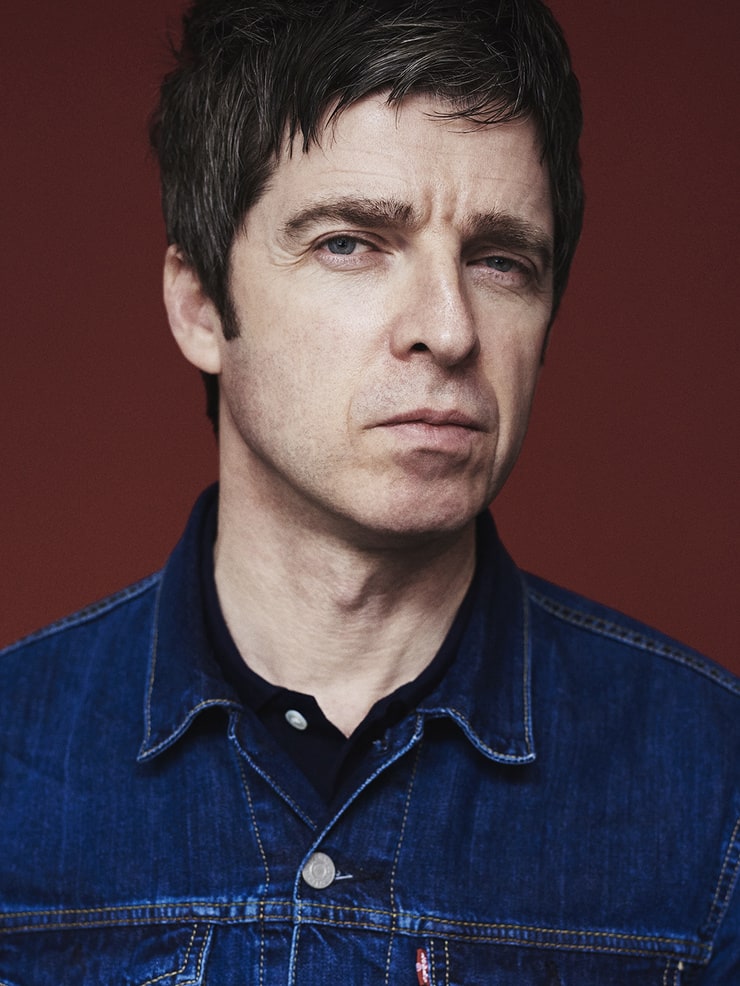 Noel gallagher. Ноэль Галлахер. Молодой Ноэл Галлахер. Noel Gallagher 2022. Noel Gallagher 1998.