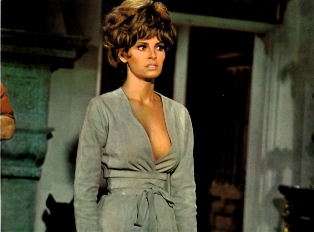 Lady in Cement                                  (1968)