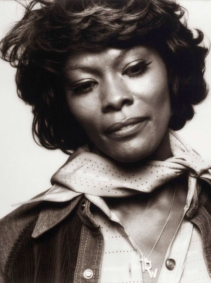 picture-of-dionne-warwick