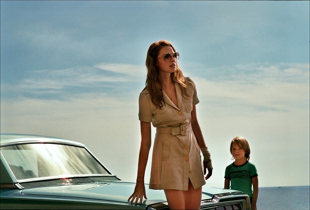 The Lady in the Car with Glasses and a Gun                                  (2015)