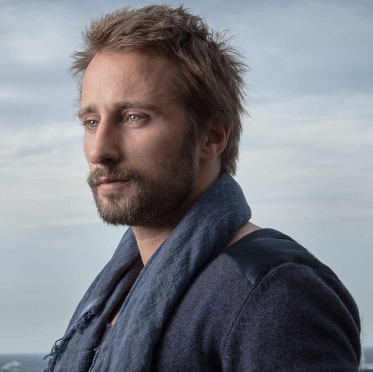 Матиас. Маттиас Схунартс. Маттиас Шонартс 2020. Matthias Schoenaerts 2022. Маттиас Шонартс папарацци.