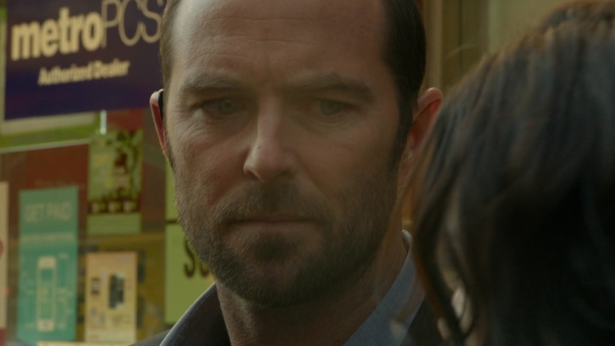 Sullivan Stapleton