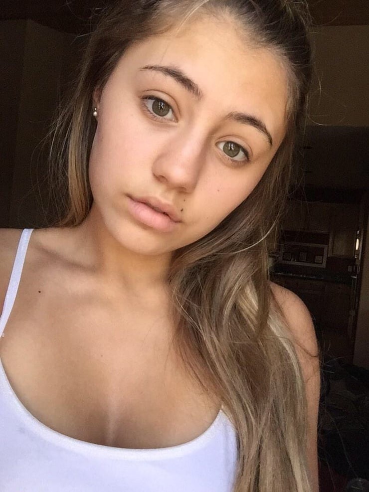 Picture Of Lia Marie Johnson