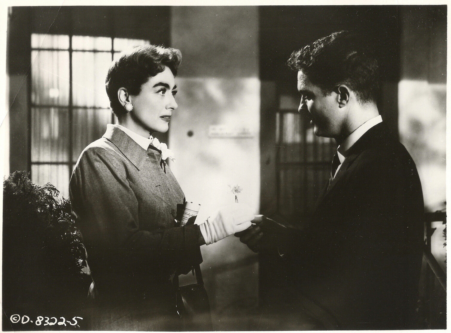 Autumn Leaves (1956) Autumn Leaves (1956)