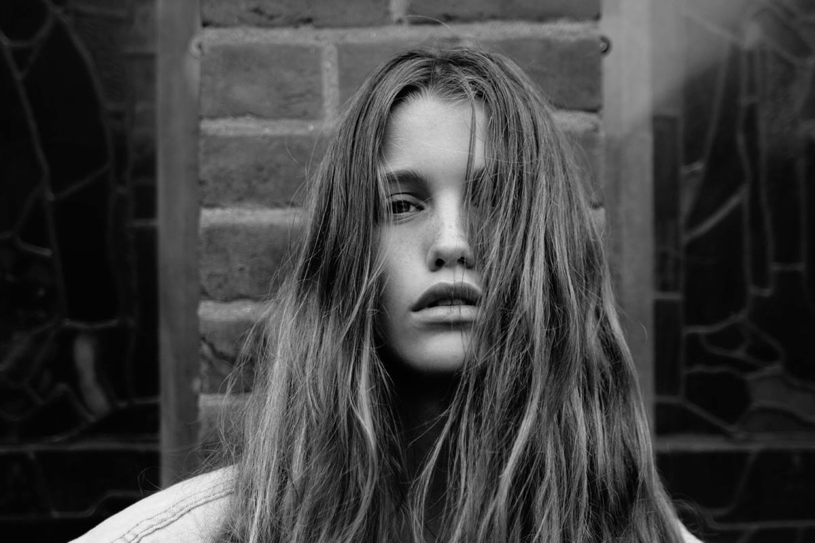 Luna Bijl