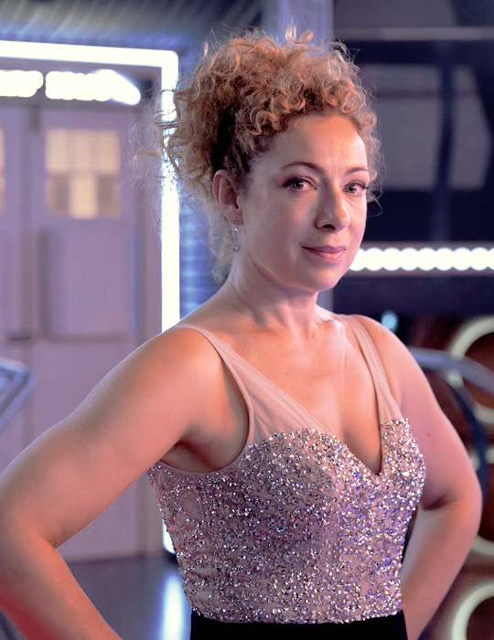 Picture of Alex Kingston Picture of Alex Kingston