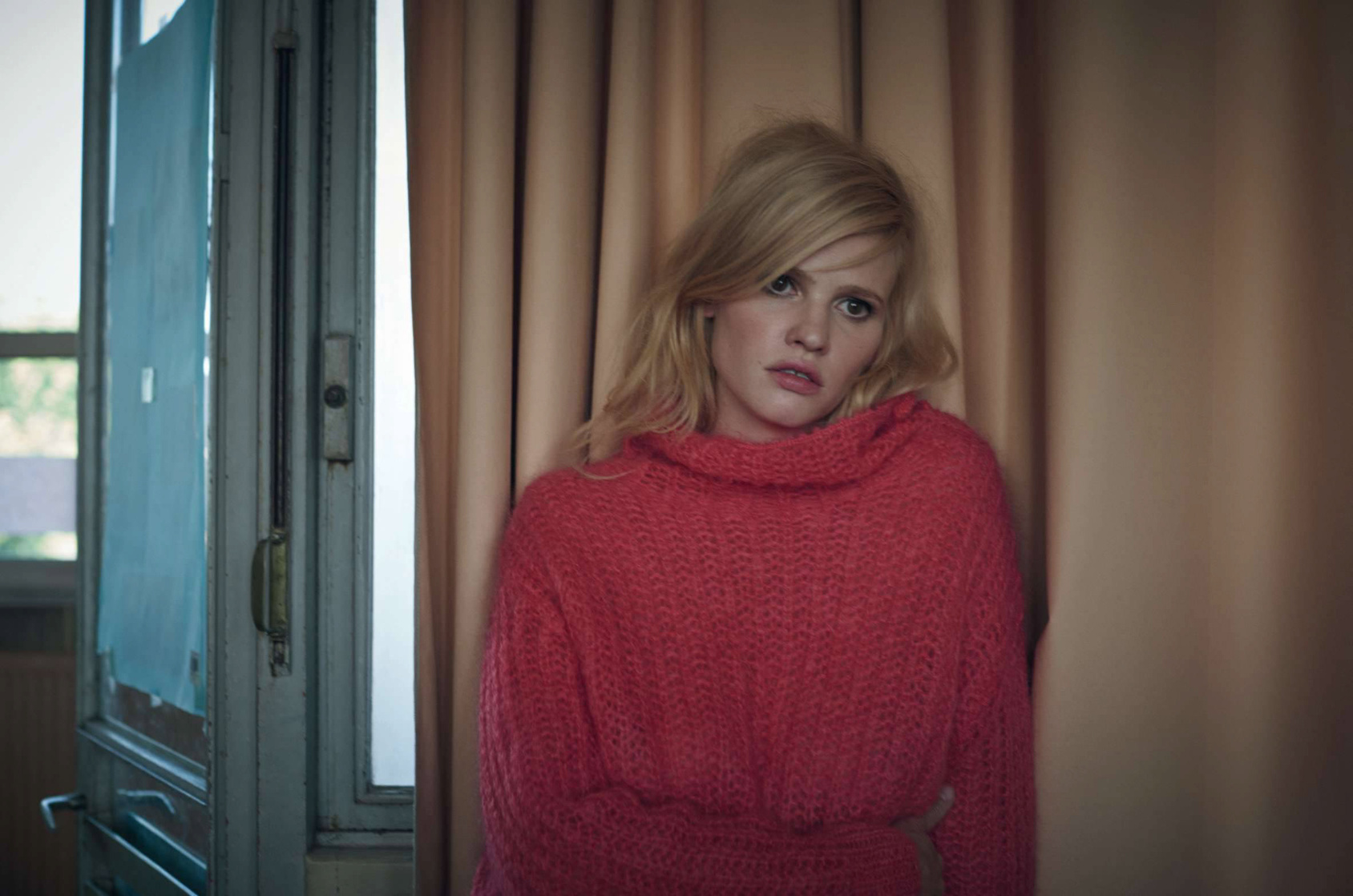 Lara Stone