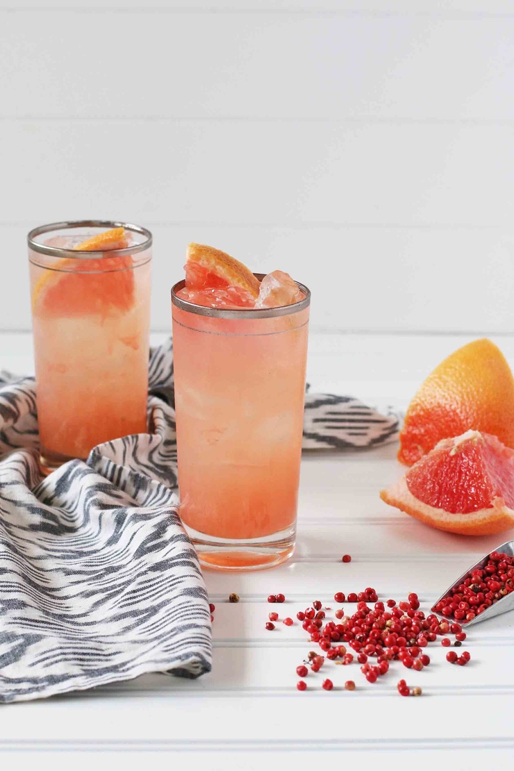 Picture of Pink Grapefruit Juice
