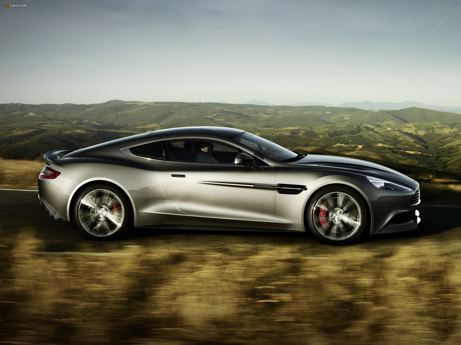 Aston Martin  new Vanquish