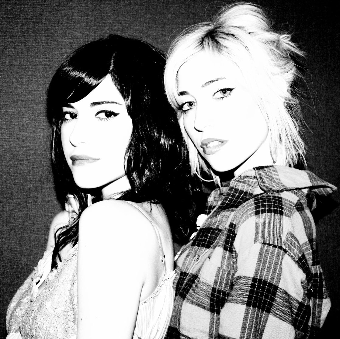 Veronicas video. The Veronicas Human. Veronica. Pretty Veronica. Veronikas472.