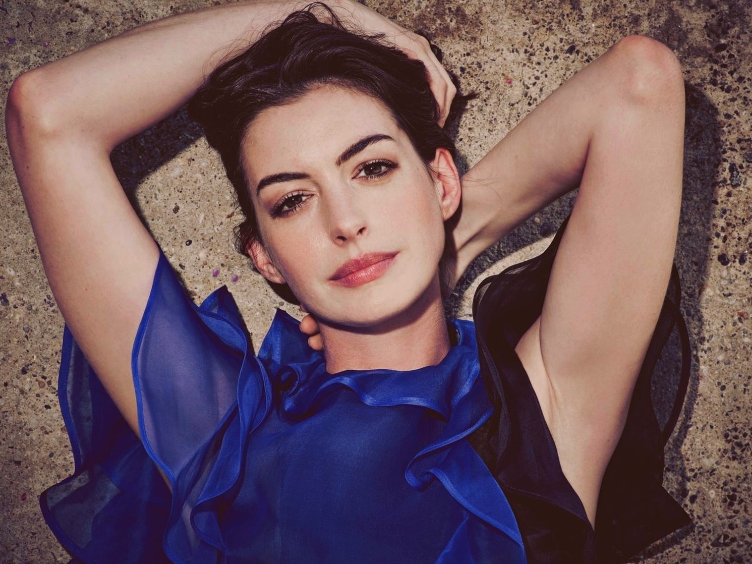 Anne Hathaway Anne Hathaway