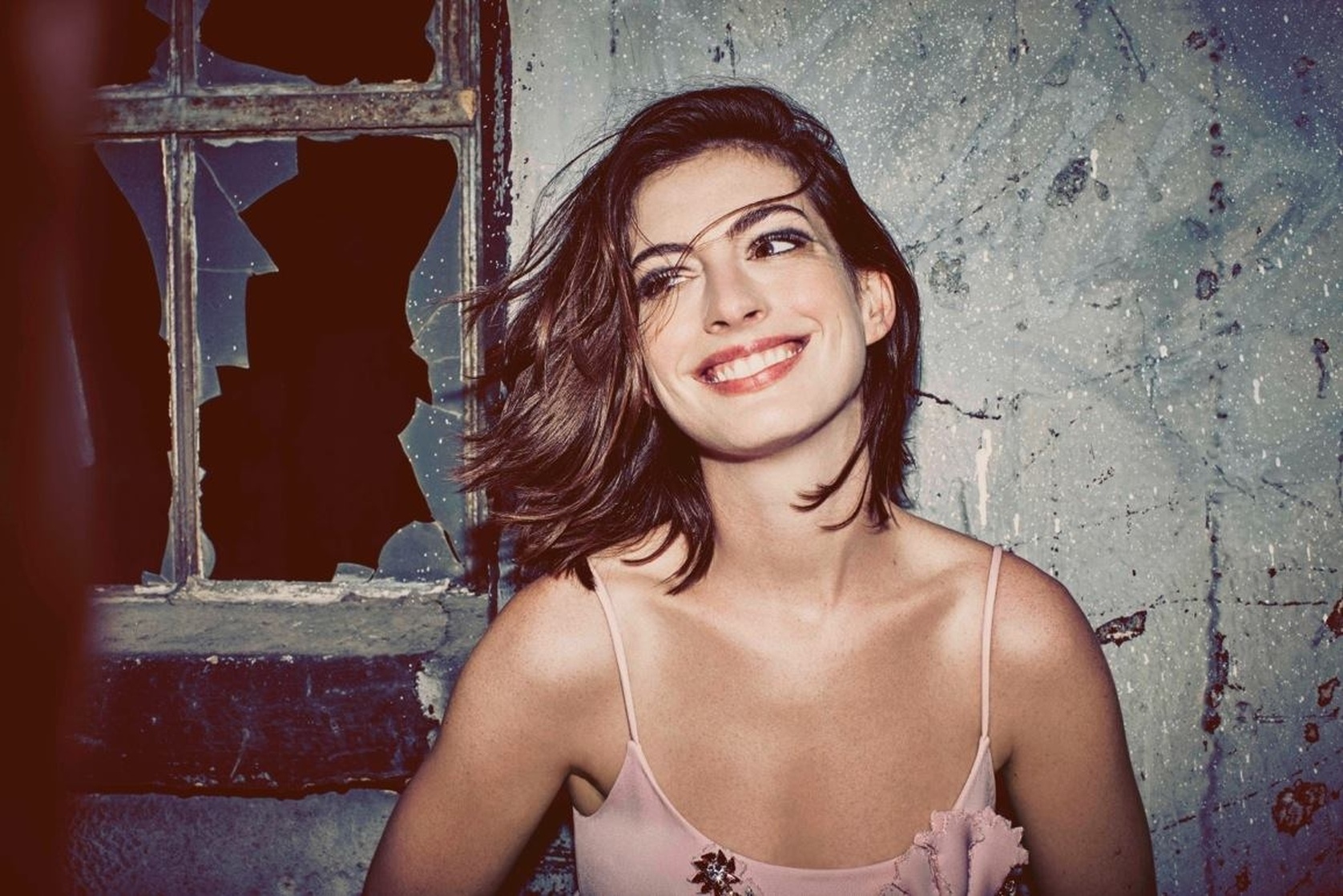 Anne Hathaway Anne Hathaway