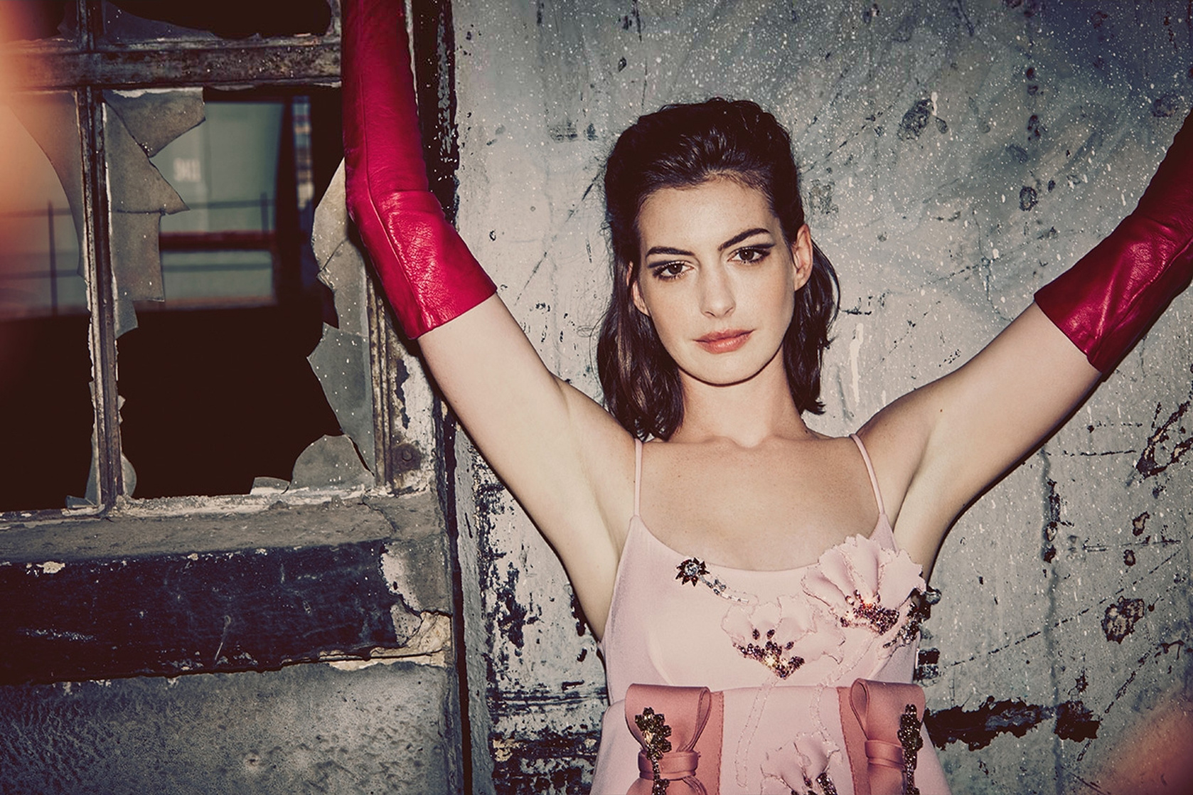 Anne Hathaway