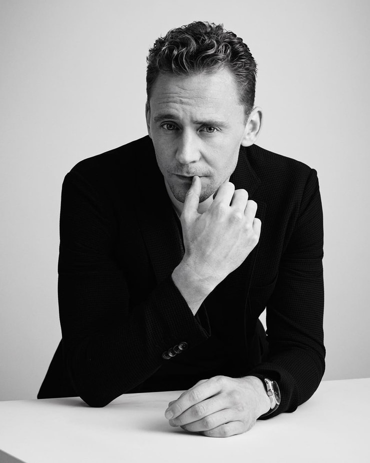 Tom Hiddleston picture