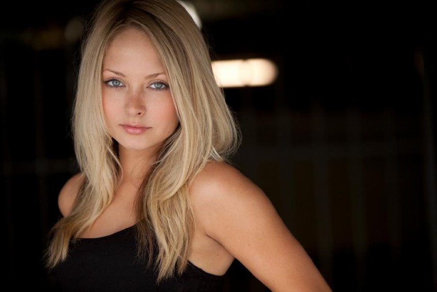 Chloë Crampton Chloë Crampton