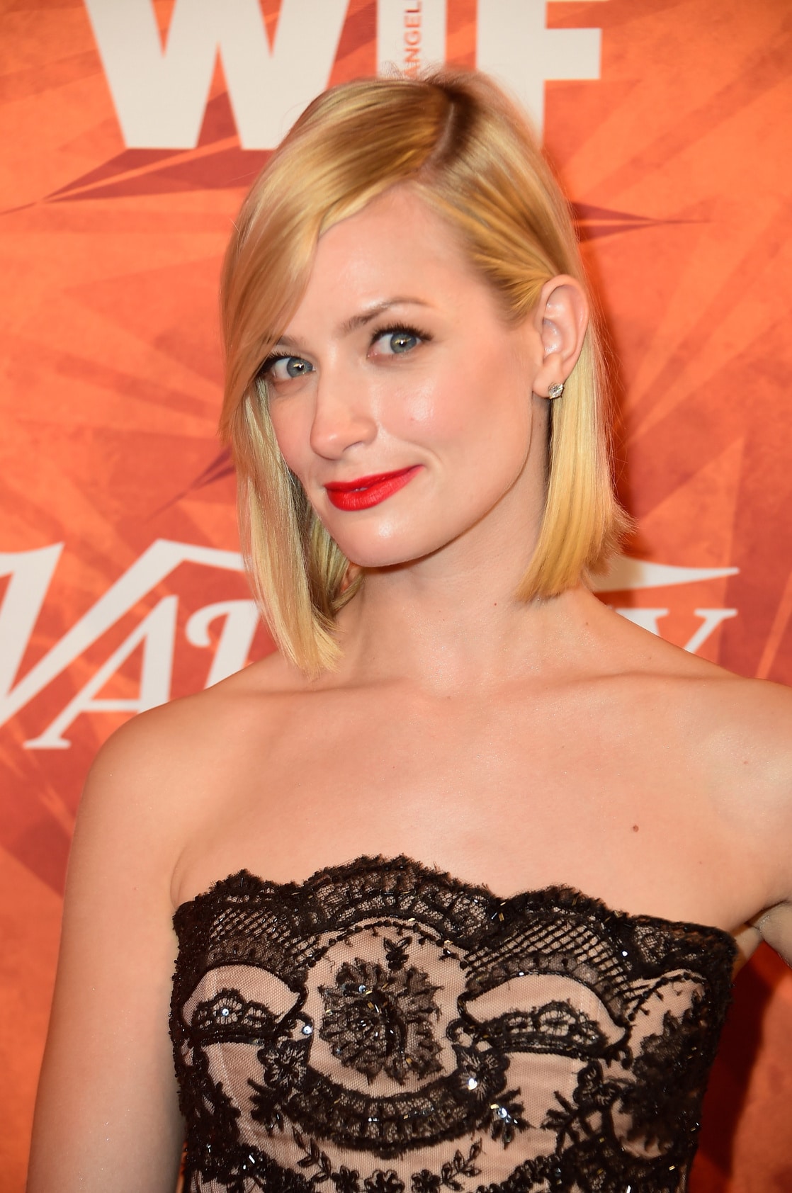 Picture of Beth Behrs